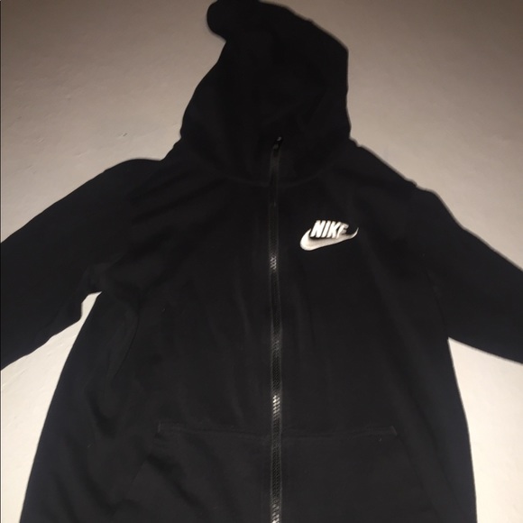 boys nike hoodie black